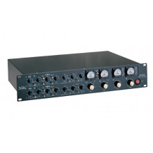 Инструментальный предусилитель/компрессор Soundking AT500